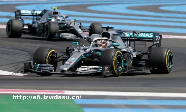 常玩赛车游戏能不能提升驾驶技术？答案出乎预料