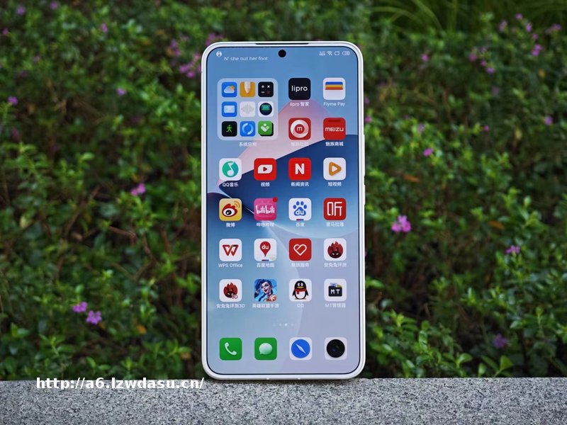 魅族21上手评测：在独特「光环」之下，是一款平庸的旗舰机