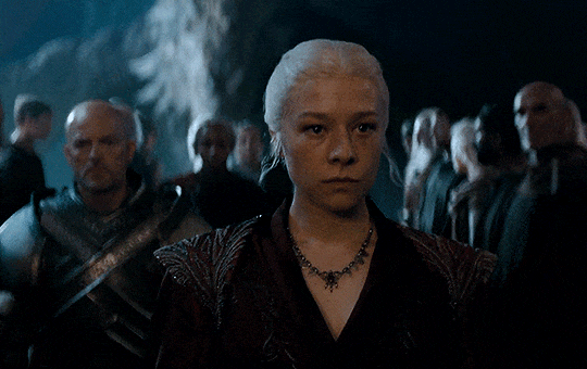 《权力的游戏》前传主角到巴黎奥运银甲护旗手，它才是中世纪头号“”