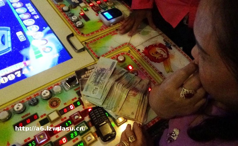 胡志明市街机游戏暗藏 警方加大打击力度攻略