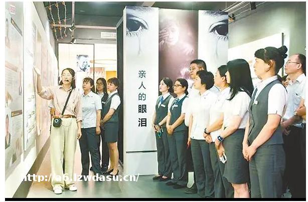 多名“90后”干部被查,是什么让他们踏出了错误的第一步?