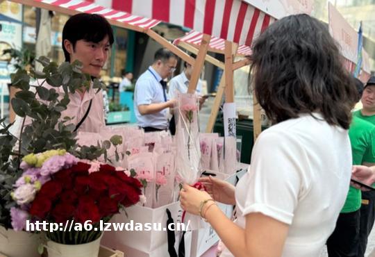 签约家医、助力学业、青年交友……普陀这样提升“城市骑士”归属感秘籍