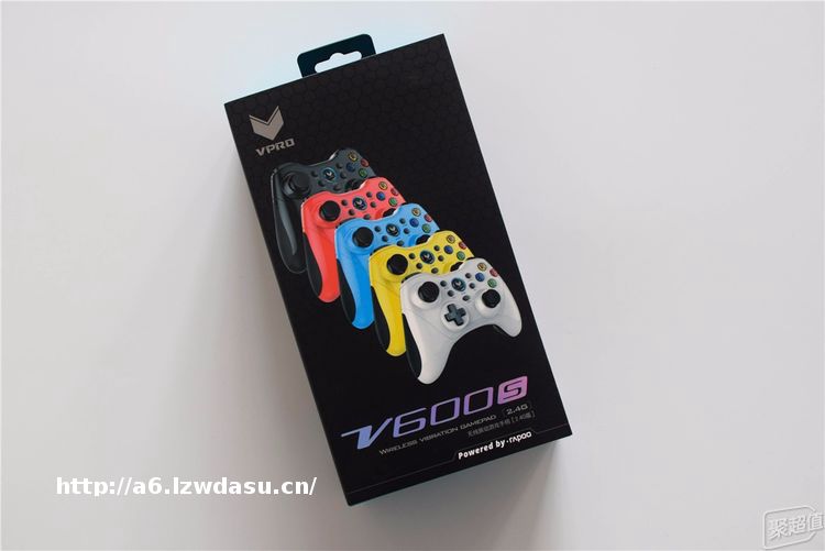 感觉大不一样：雷柏V600无线震动游戏手柄