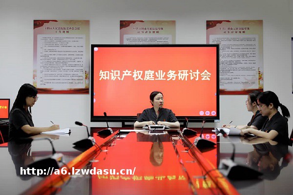 雇“水军”拉游戏玩家 不正当竞争不可取