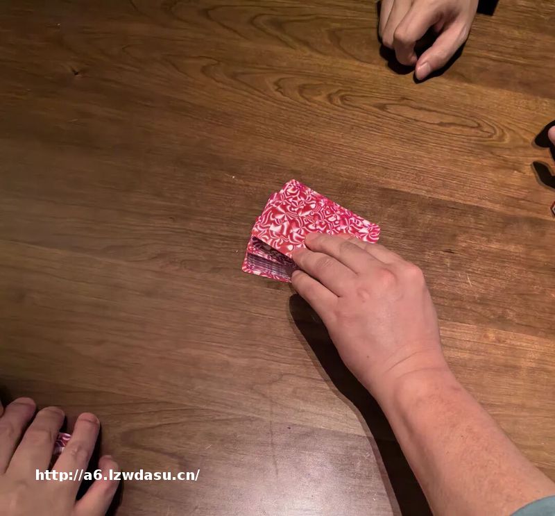 玩家达1.4亿！掼蛋流行的背后：协会遍地开花