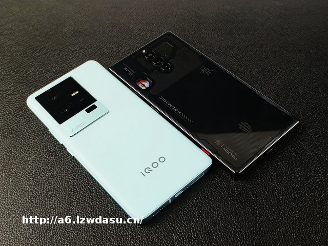 红魔8S Pro+对比iQOO 11S，玩游戏怎么选？