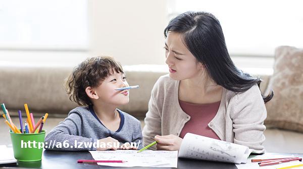 为写作业伤了感情？这些玩闹游戏能让你和娃很亲很开心