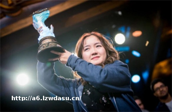 小红书为什么要办金铲铲女子赛