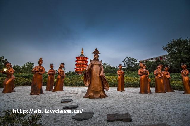 武则天:从宫女到“女皇帝”,她到底有多会玩转权力游戏?