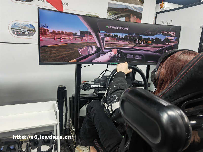 像玩赛车游戏一样练车，靠谱吗？上海试点智慧驾培模式，结果是……