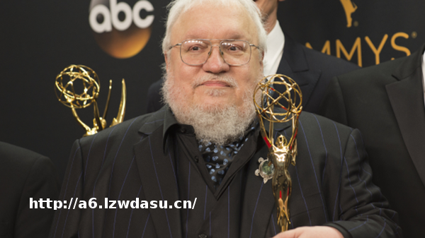 《权游》原作者公开挺拜登 美大选也是"权力游戏"