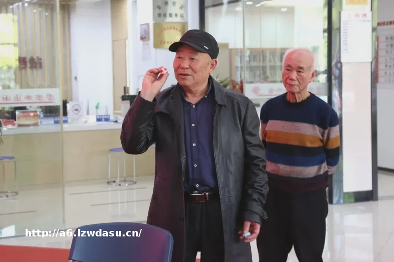 金洲社区这群“老宝贝”集体过生日，游戏、蛋糕、好礼拿到手软！