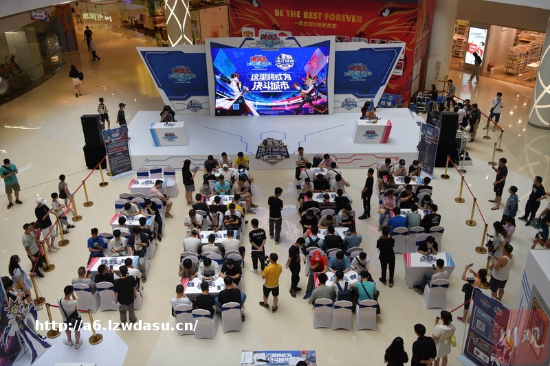 视频︱爷青回！当年的《游戏王》卡牌角色你还记得几个？