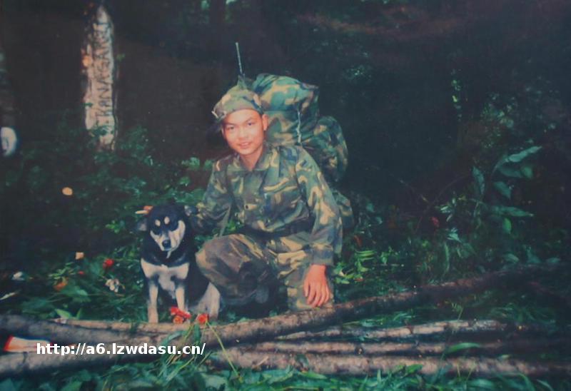 时代人物丨“鞋垫妈妈”：一针绣思念，一线连兵心